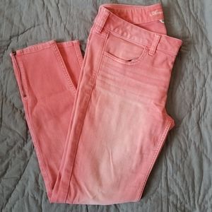 EUC AEO Distressed Super Stretch Jeggings